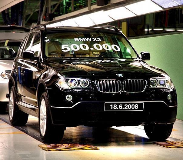 Der 500000 BMW X3 läuft vom Band.